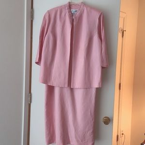 Jessica Howard linen blend Sunday.  2 piece dress . Great for weddings & parties